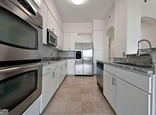 3445 Stratford Rd NE APT 801, Atlanta, GA 30326