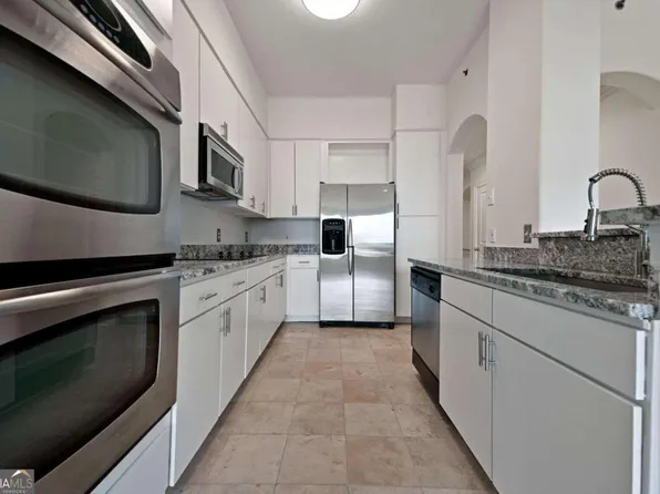 3445 Stratford Rd NE APT 801, Atlanta, GA 30326
