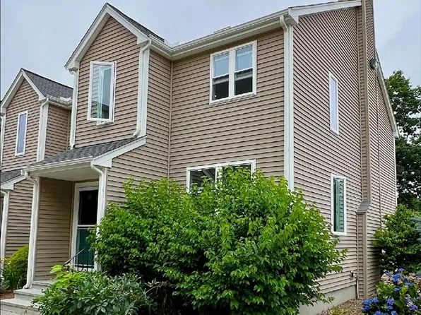 41 Fairfield Park Unit 41, Mansfield, MA 02048