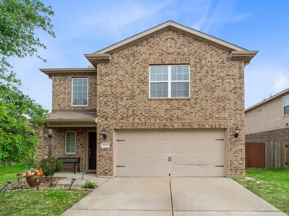 8715 Nicoli Creek Dr, Humble, TX 77338