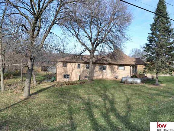 5th image of 2176 Smith Ave