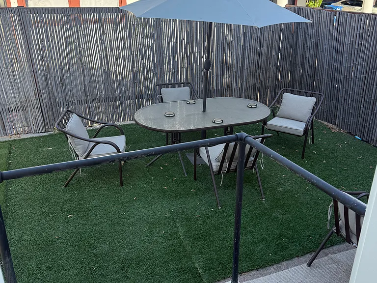 2238 Griffin Ave — Photo 8