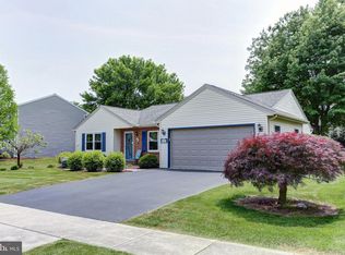 55 Pine Ridge Cir, Enola, PA 17025