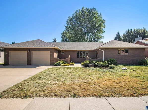 4704 S Tomar Rd, Sioux Falls, SD 57105