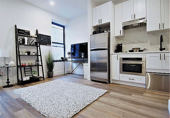 1st image of 2785 Broadway APT 4b