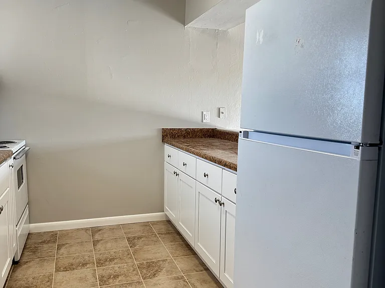 3325 SE 15th Pl — Photo 5