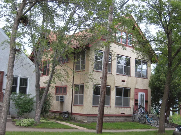 2622 7th St S, Minneapolis, MN 55454