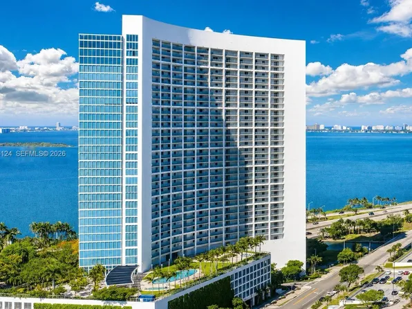601 NE 36th St APT 1404, Miami, FL 33137