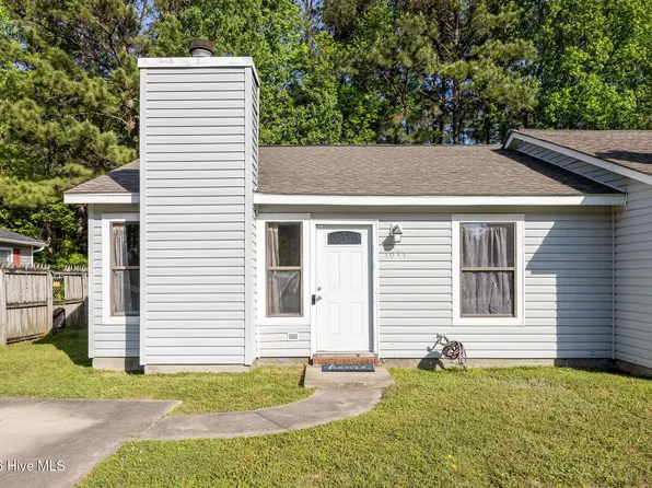 1037 Spring Villa Drive, Jacksonville, NC 28540