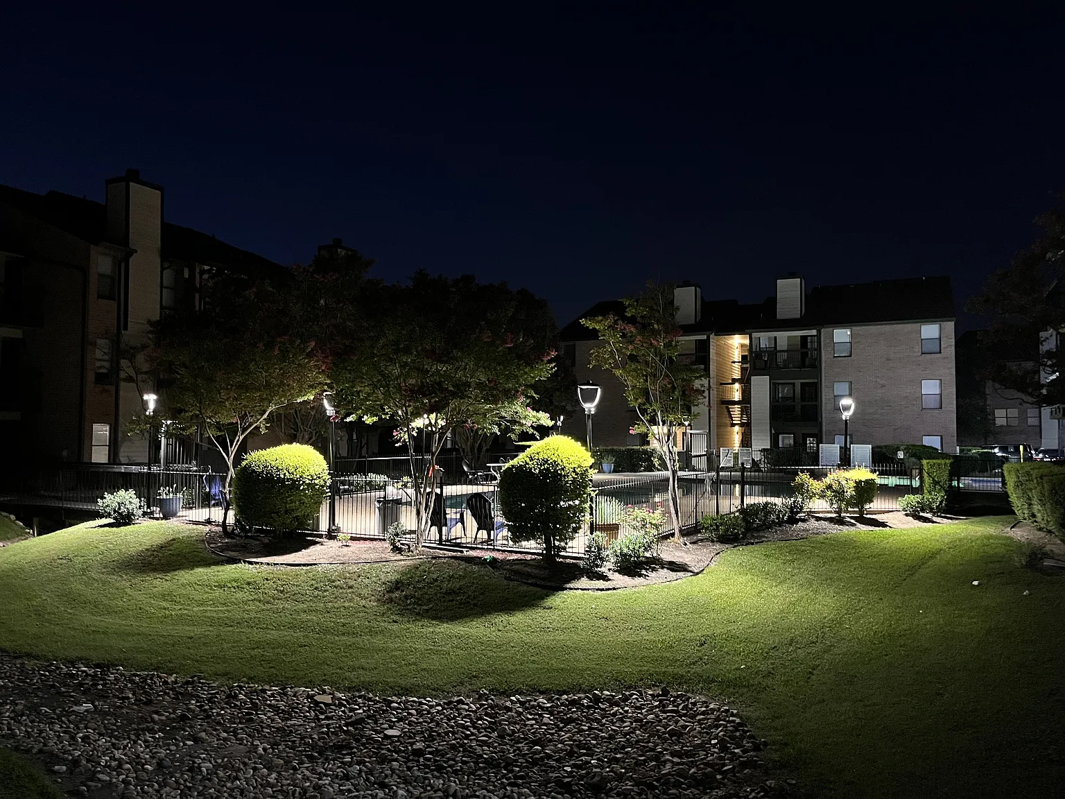 Brook Meadow Village — Photo 2