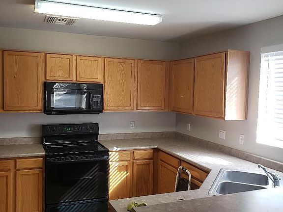 4th image of 11901 N 127th Dr