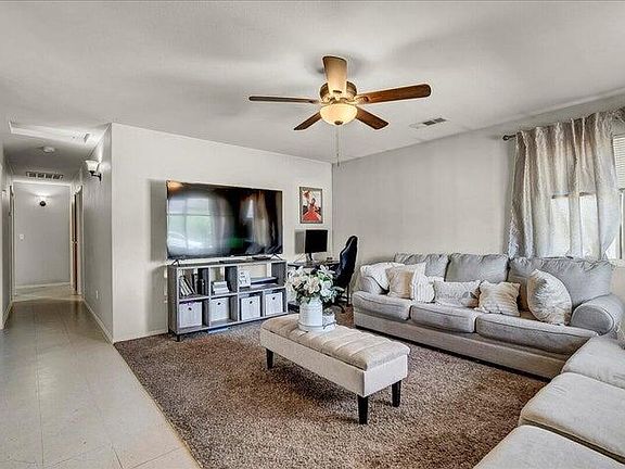 5th image of 2437 N Palm Street