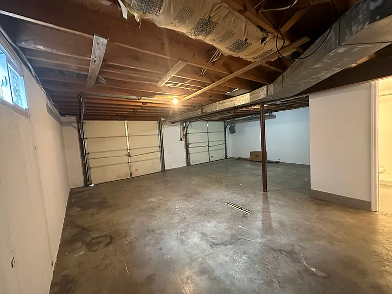 1007 SW Kings Cross Rd — Photo 14