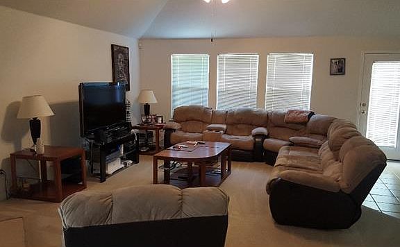 3rd image of 1513 Santolina Ct