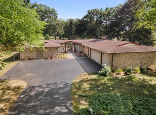 11321 James Ct, Genoa, IL 60135