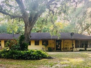 4 Rimes Rd, Venus, FL 33960