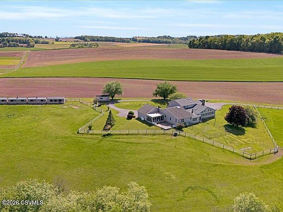 2nd image of 1105 Red Hill Rd