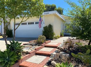 21892 Jinetes, Mission Viejo, CA 92691
