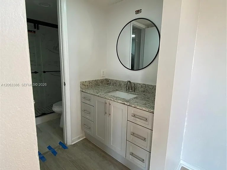 556 NW 114th Ave #203 — Photo 7