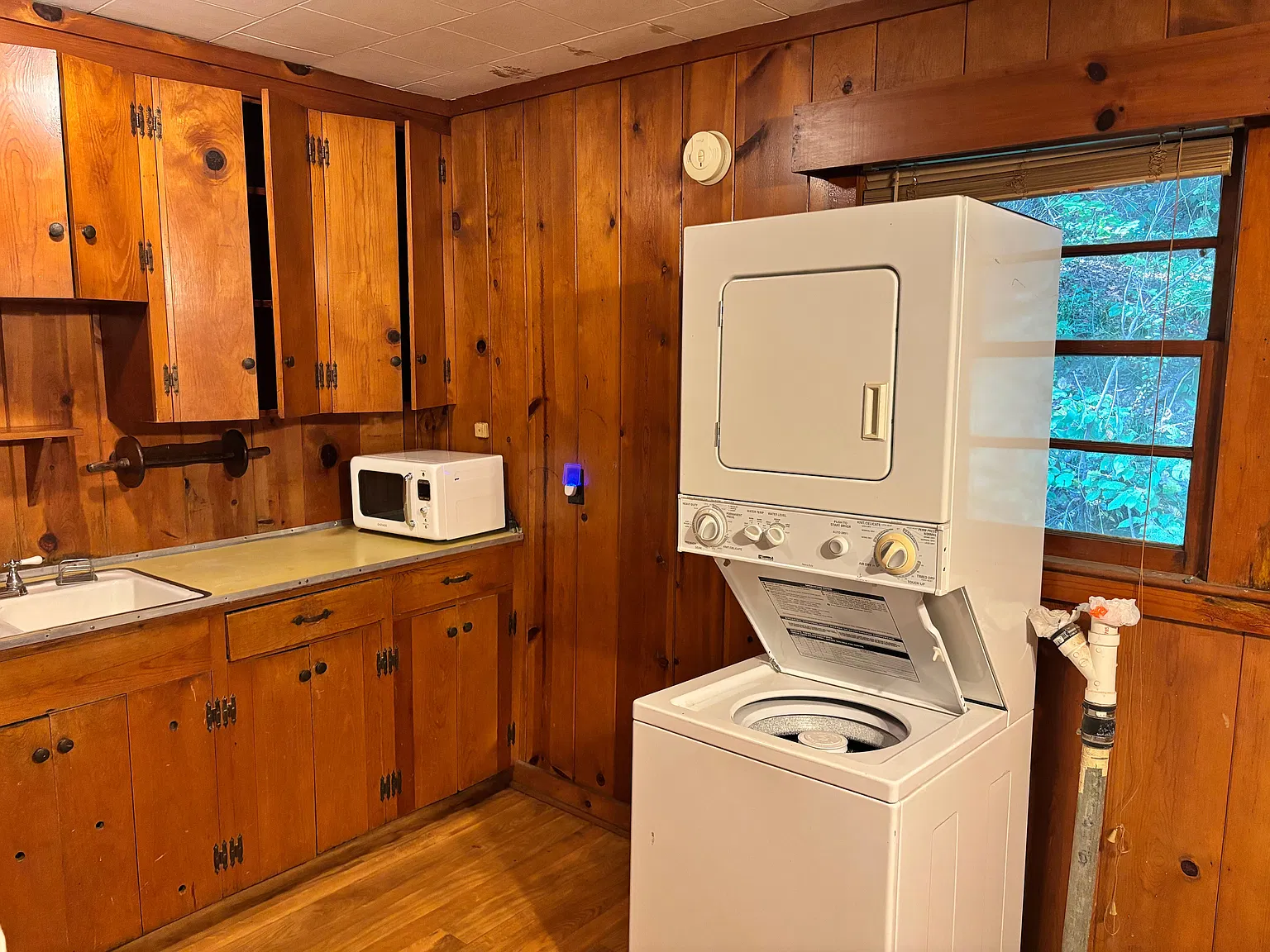 2 bed, $995 — Photo 4