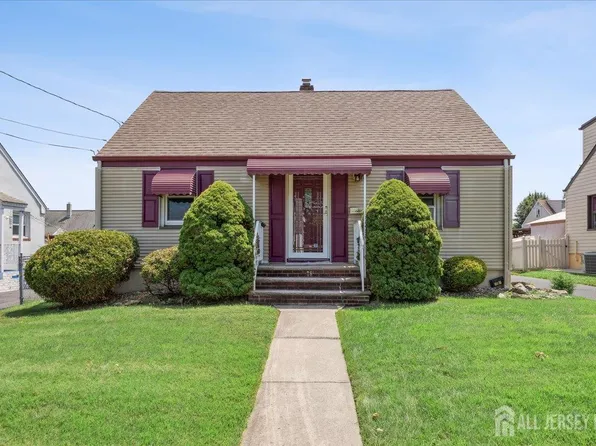 78 Bernard St, Carteret, NJ 07008