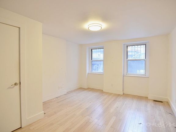 2nd image of 510 E 117th St #1