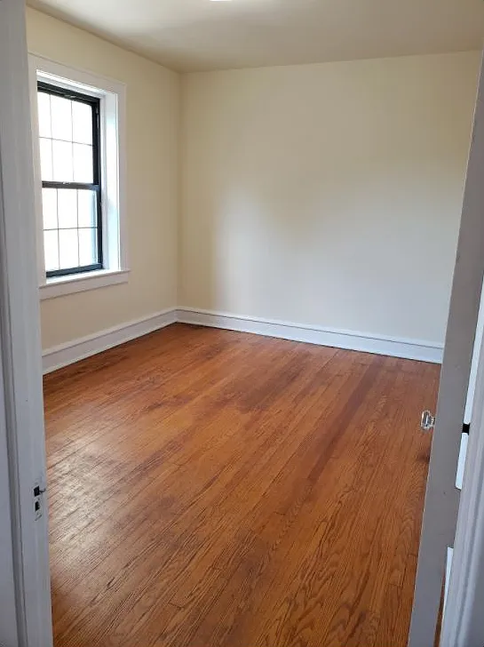 109 Chestnut St — Photo 2