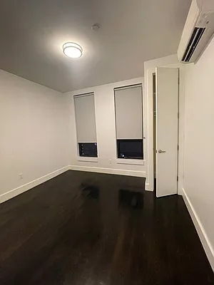 Rented by Greenrock Management | media 18