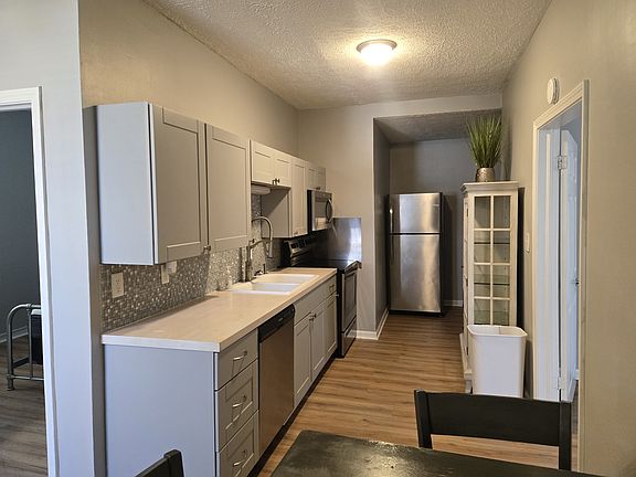 2nd image of 214 Country Club Ln #C