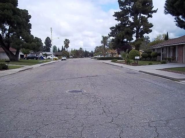 2nd image of 1030 N East Ave
