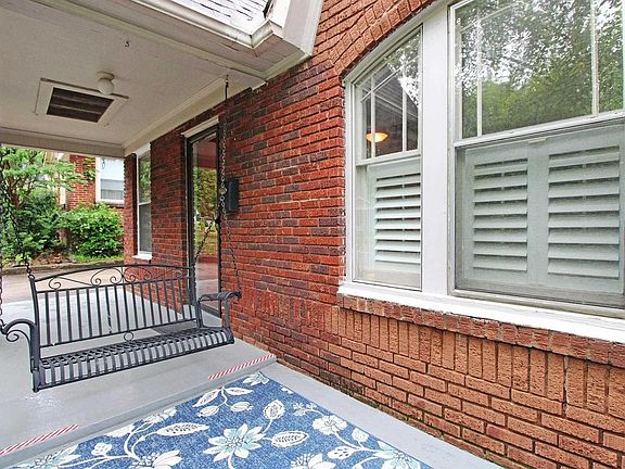 Nice front porch swing to have a coffee and watch the sunrise.