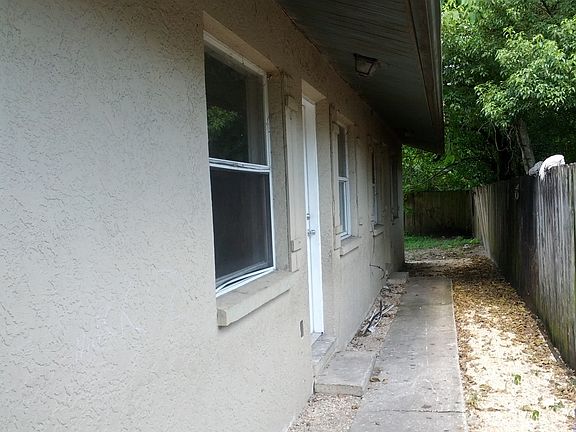 2nd image of 8203 N Ogontz Ave