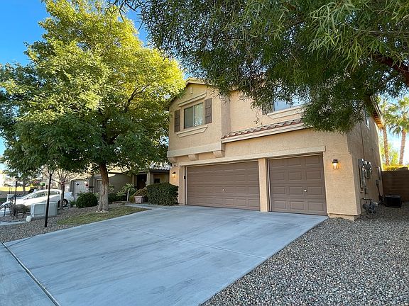 4th image of 8061 Desert Cloud Ave