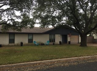 1511 Dandridge Dr, Cedar Park, TX 78613
