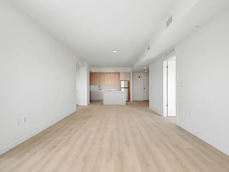 240 Vanderbilt Dr #B2 — Photo 7
