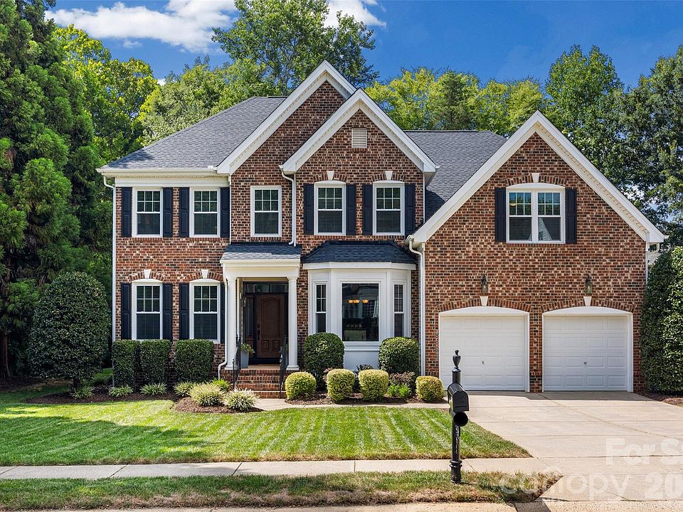 1st image of 9004 Creekstone Rd #70