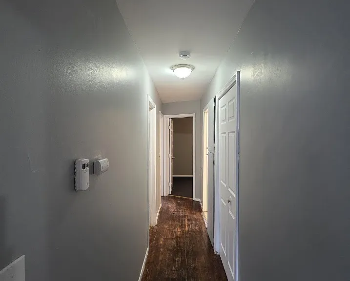 22649 Frisbee St — Photo 4