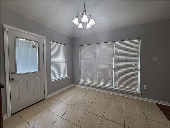 4th image of 61471 7th St