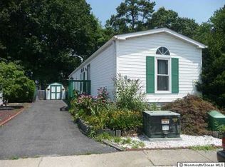 46 Ruffian Way, Howell, NJ 07731