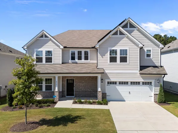 2532 Woodland Grant Dr, New Hill, NC 27562