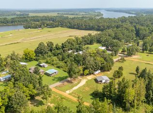 480 Dorothy Ann Ln, Saltillo, TN 38370