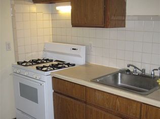 720 Corunna Ave APT 1, Owosso, MI 48867