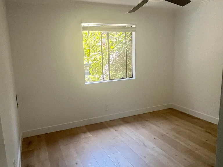 6730 Independence Ave #174 — Photo 21