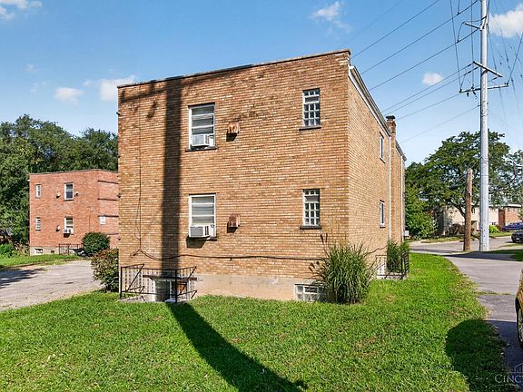 5th image of 6494 Spruce St
