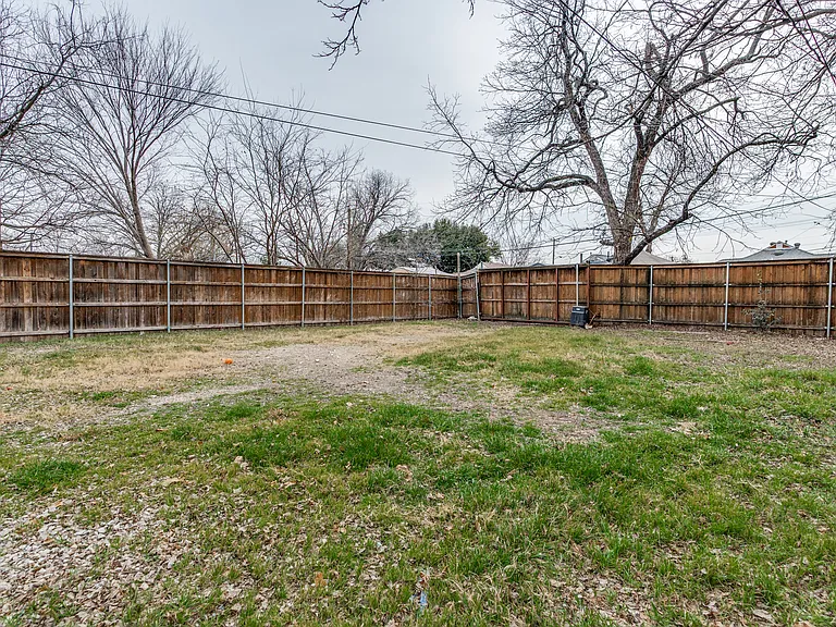 7909 Wanebe Dr #7911 — Photo 16