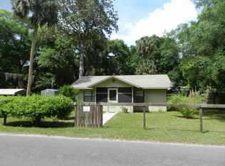 104 NW 2nd Ave, Micanopy, FL 32667