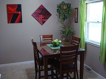 5th image of 1006 N 122nd St