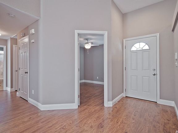 4th image of 4924 Apple Farm Ln