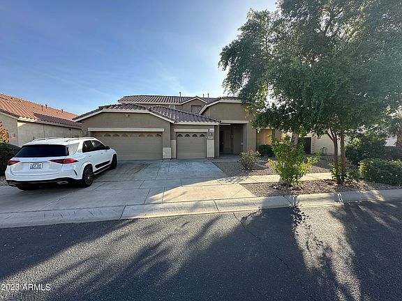 4th image of 8815 W CAROLE Lane