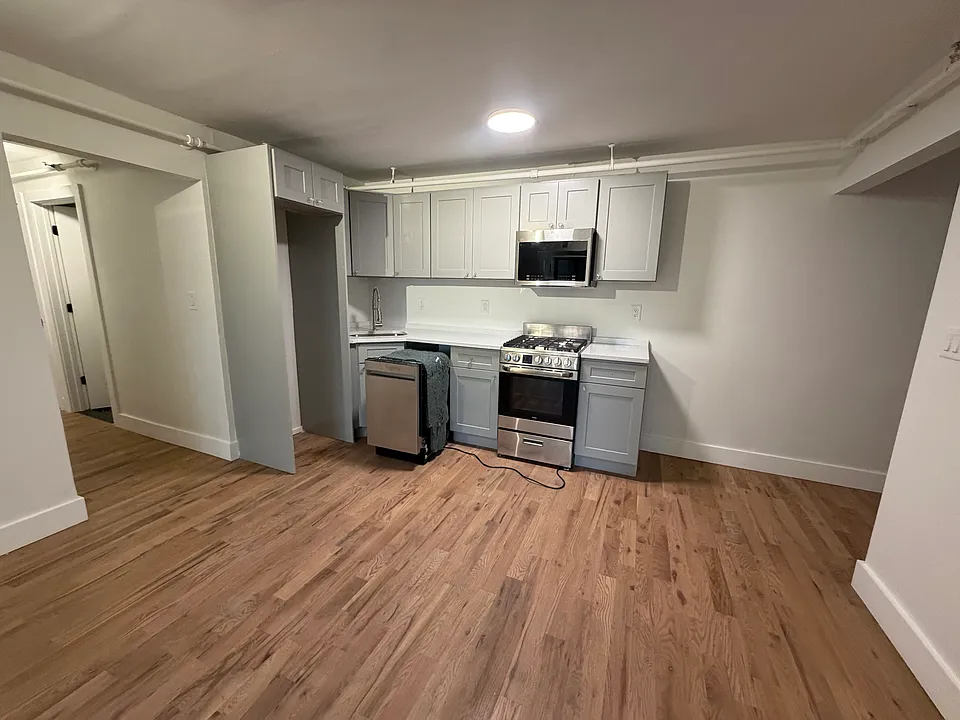 852 W Side Ave #3A